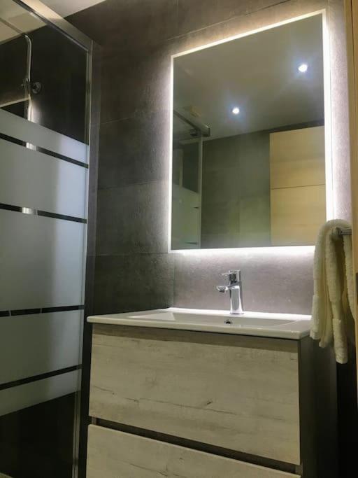 New! Renovated House With Terrace In Cambrils别墅 外观 照片
